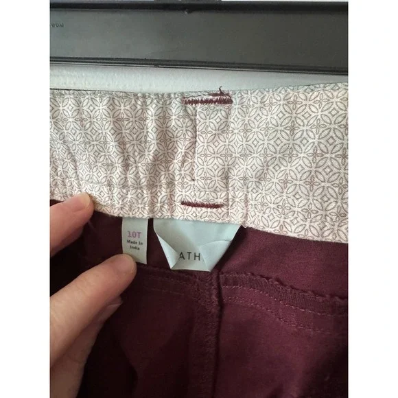 Athleta‎ Burgundy Cargo Utility Pants Women's Size 10 Tall Zippers Ankle Detail - Picture 8 of 12